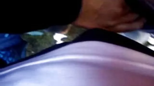 Sesso anale con ragazza in filme porno online cu romance calze bianche