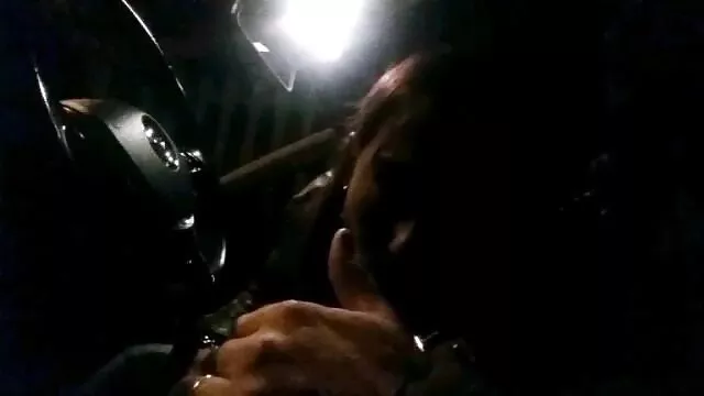 Ragazza scorreva fuori di figa succhi di frutta durante il sesso anale in posizione filme pornoxxx gratis pecorina