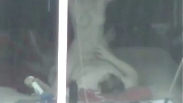 Fatto un pompino filmepornogratisonline e scopata da un istruttore di nuoto sul fondo della piscina
