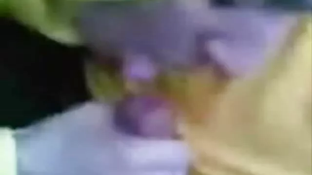 Fratello impercettibilmente diteggiatura cazzo sul culo stretto di dormire sorella in lingerie filme de toate genurile online subtitrate rosa