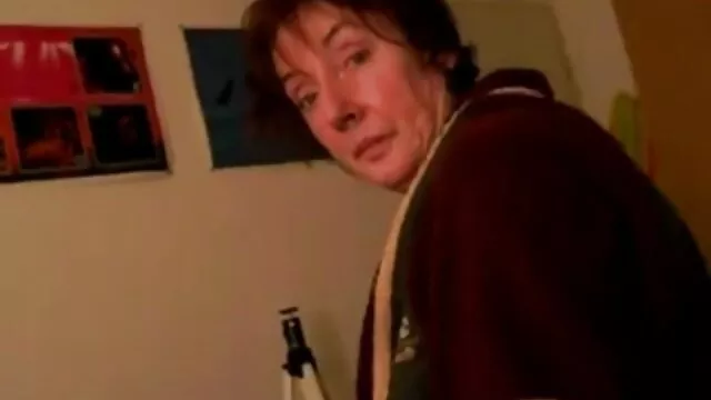 Dogging sex brunete mogliettina Succhiare Lo sperma di uno sconosciuto