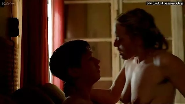 Bella giovane si filme xxl oline è riscaldata con la masturbazione prima del sesso anale