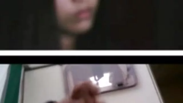 Inesperto Nerd scopata da un compagno di classe e o blonda suge pula sperma sul retro