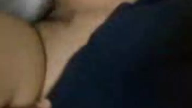 Bruna ha perso futaiuri gratuite il sesso con due ragazzi al tavolo da biliardo