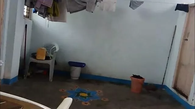 Marito guarda la moglie succhiare il suo amante filme por o online su Skype